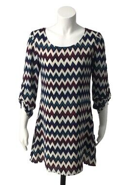 Speechless Chevron Shift Dress Multi-Color Blue Burgundy Size M Lined. NWOT
